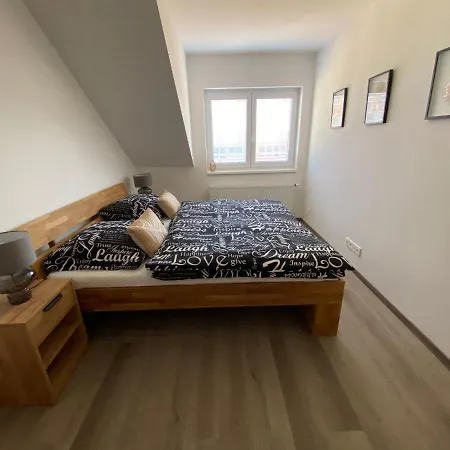 černá Růže- 5