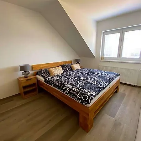 Appartement Cerna Ruze- 5 *