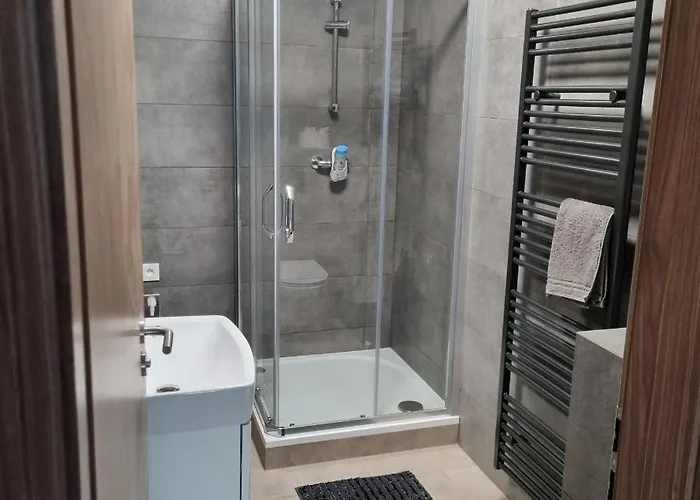 černá Růže- 5 Apartamento *