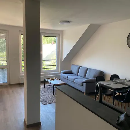 černá Růže- 5 Apartamento *