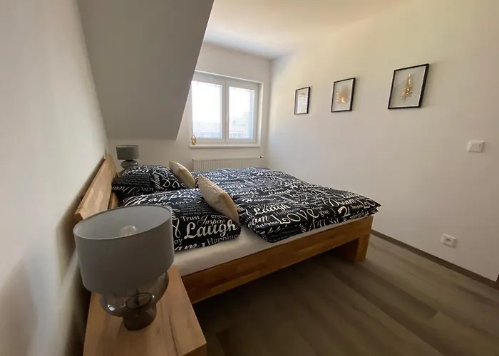 Appartement Cerna Ruze- 5